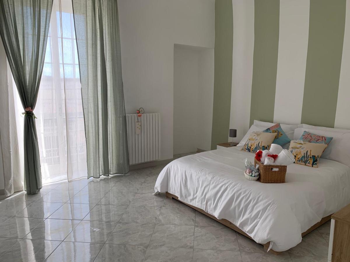 Camera - Torre Dell'Orologio Canosa di Puglia Εξωτερικό φωτογραφία